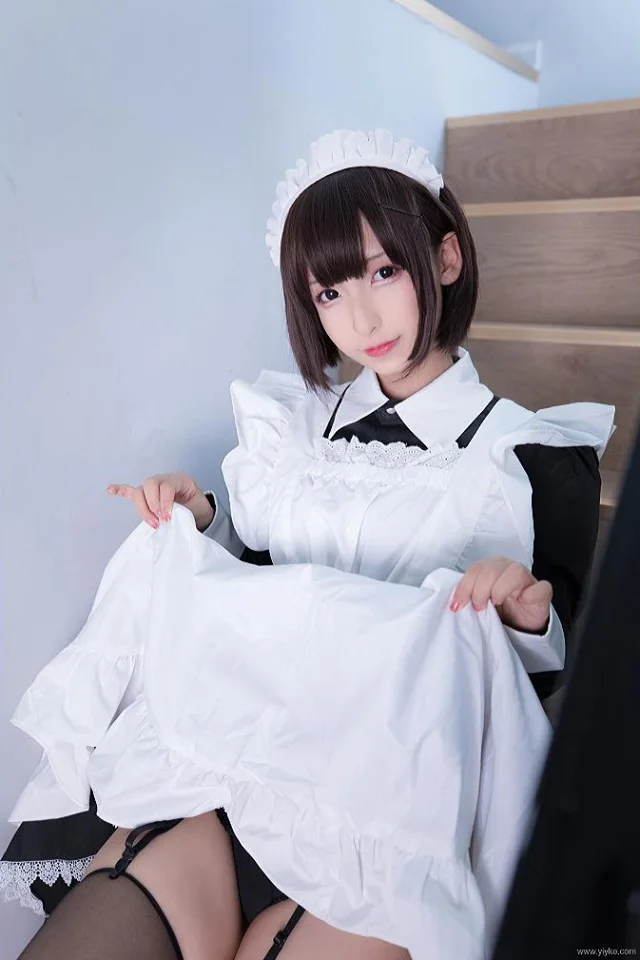 Ngắm nhìn loạt ảnh cosplay nàng hầu cực dễ thương và nóng bỏng nhân ngày gió mùa về