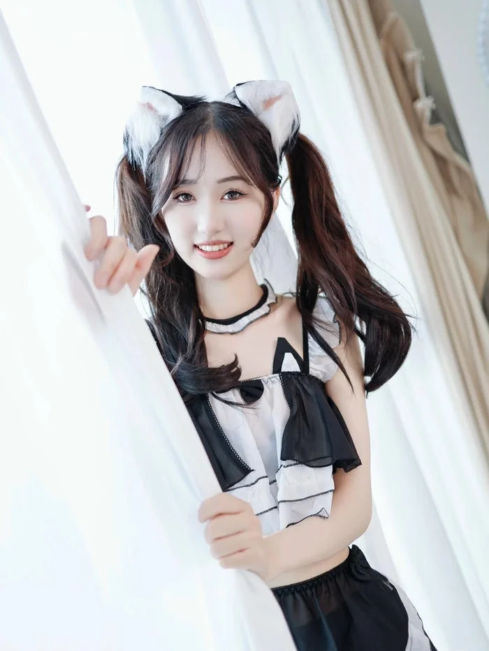 Mê tít với 111+ ảnh cosplay hầu gái cực quyến rũ, gợi cảm (2)